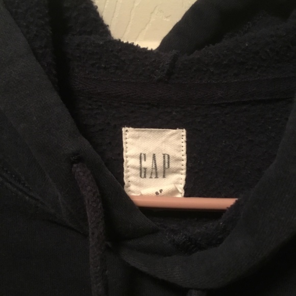 Gap Hooded Sweatshirt - Picture 4 of 4
